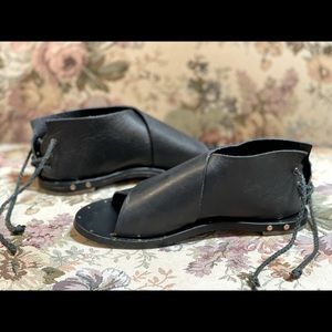 Beek Black Sandals